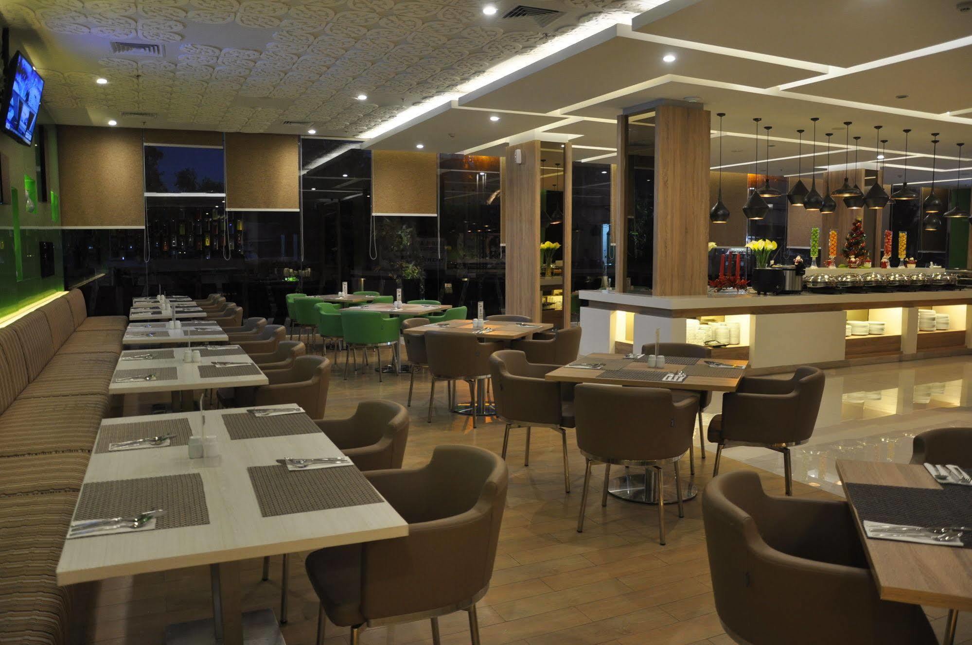 Sala View Hotel 4*